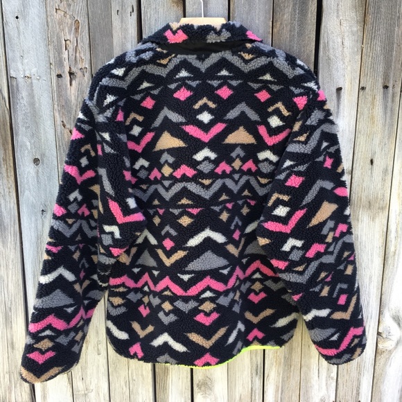 NWT Levi’s Arizona Sherpa Pullover Geo Jacquard L - Picture 11 of 12